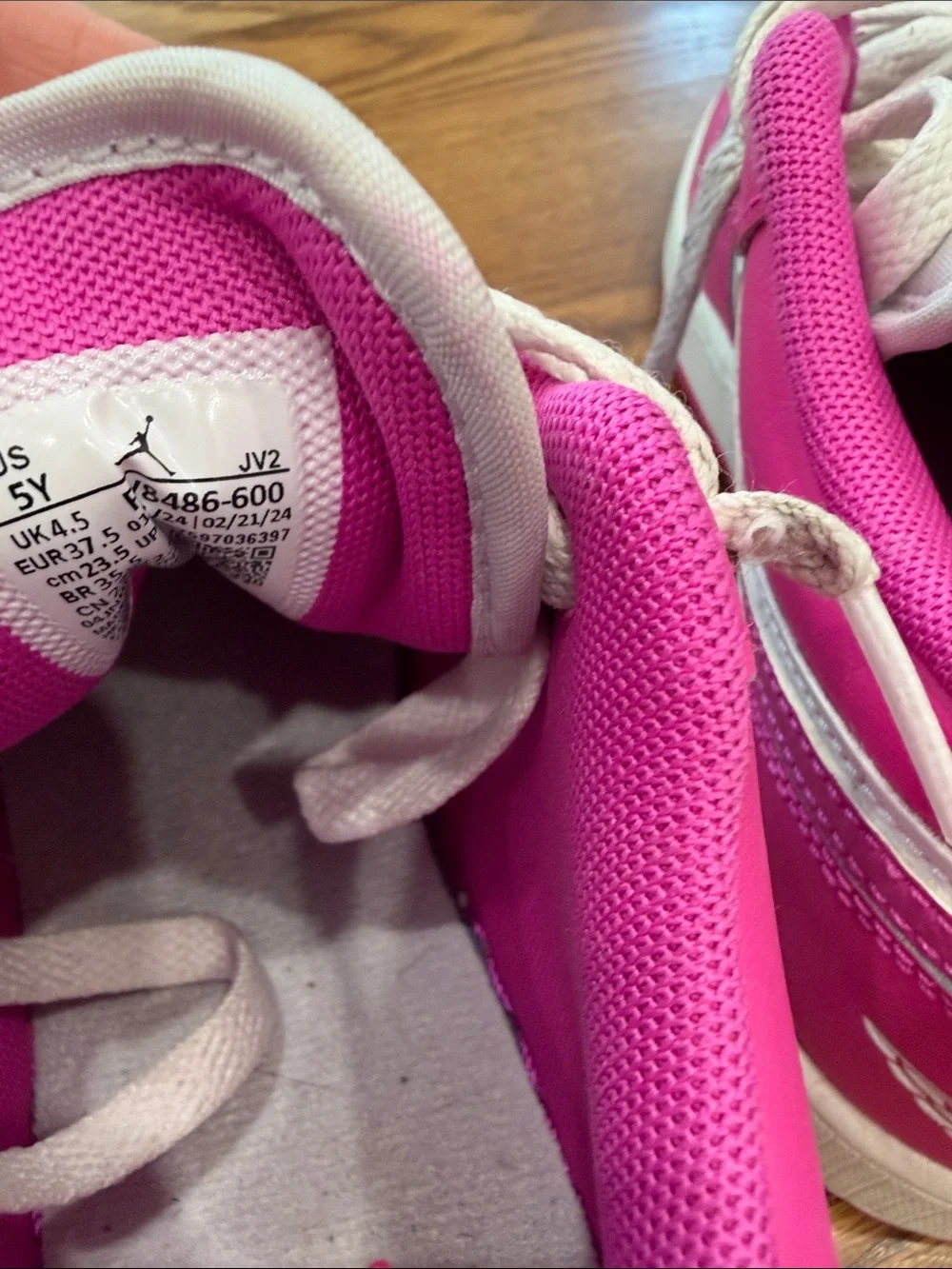 Nike Kids Pink and White Low-Top Sneakers